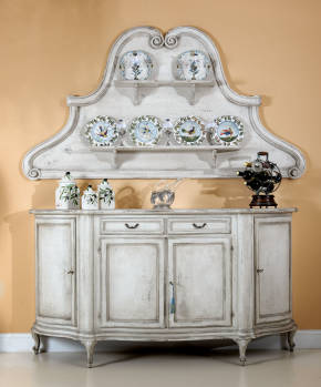 FM-640-P 18th Century Sideboard