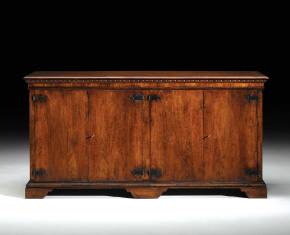 GV-847 Sideboard