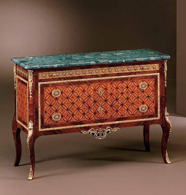 BN-197 Louis XVI Marquetry Chest