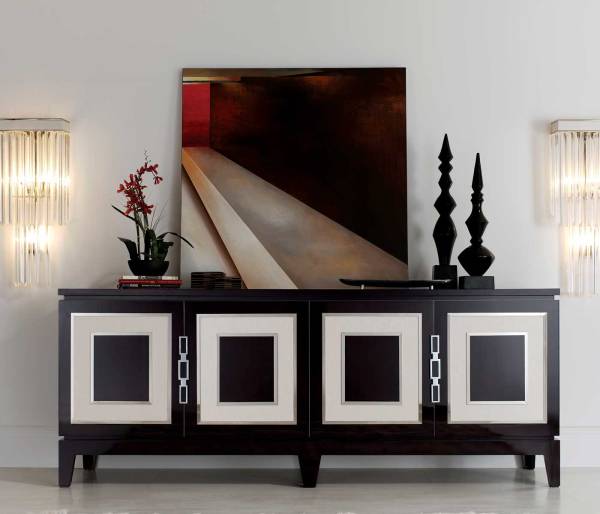 TM-1015 Sideboard