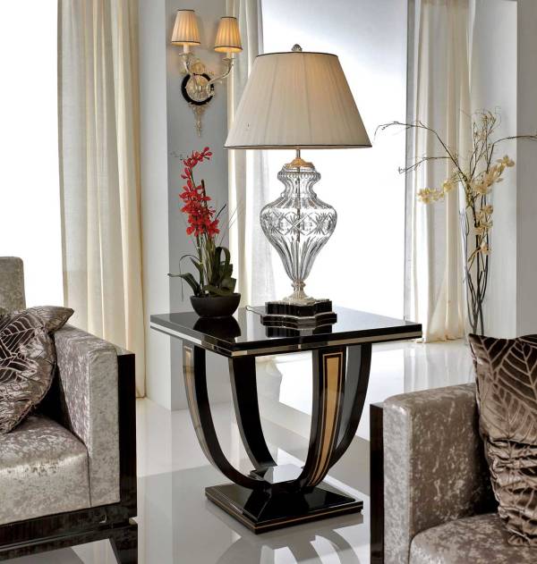 TM-4003 Makassar Ebony Side Table