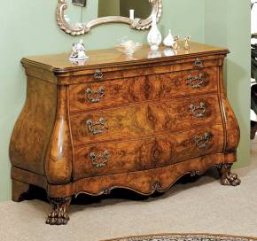 BN-639 Dutch Bombay Chest