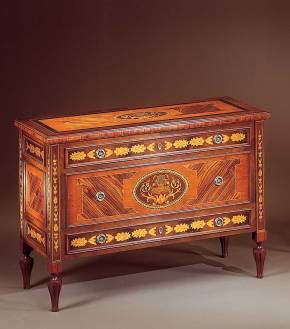 BN-98 Maggiolini Chest