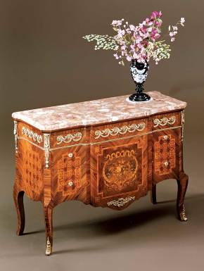 BN-309 Louis XVI Chest