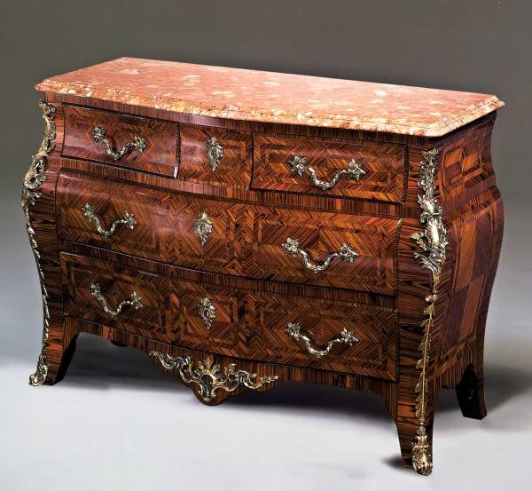 PL-113 Bombay Chest