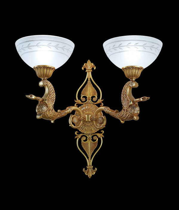 M-18581 Wall Sconce