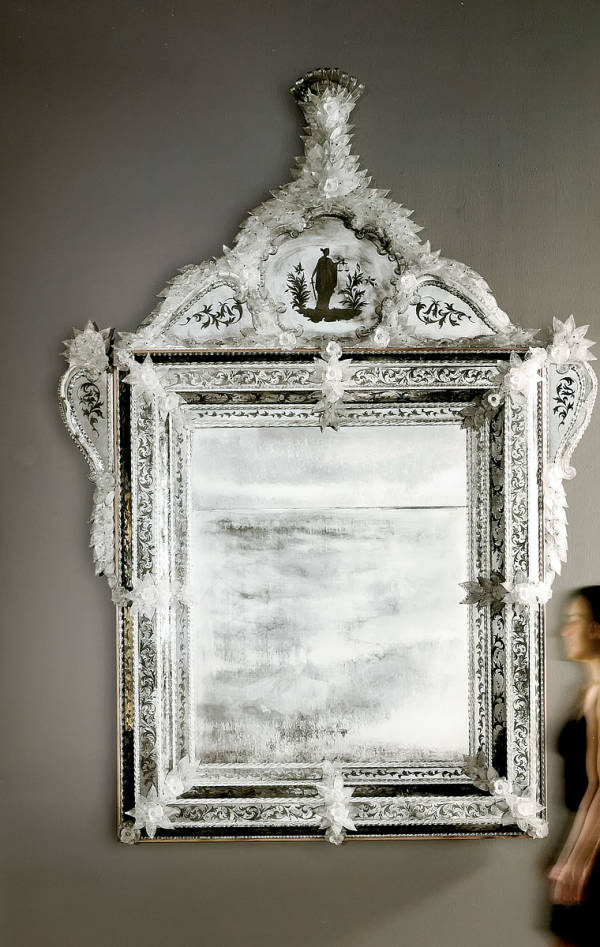 AV-014 Venetian Mirror