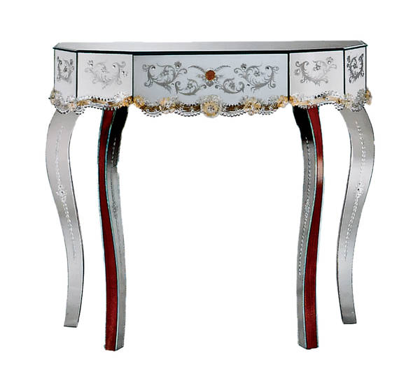 AV-016/C Venetian Console