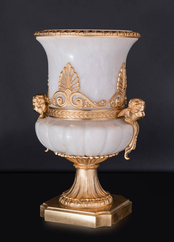 M-A136 White Alabaster Vase