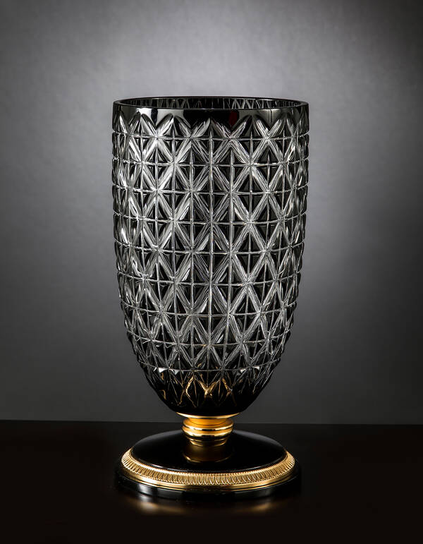 M-A150 Black Crystal Vase