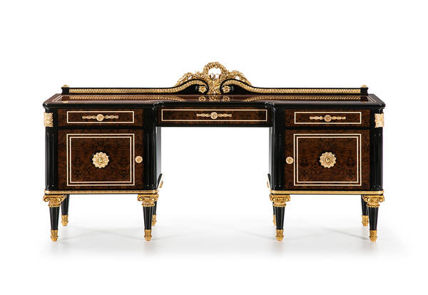 TM-8021 Dressing table