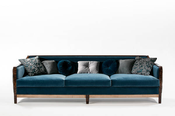 TM-8210 Sofa