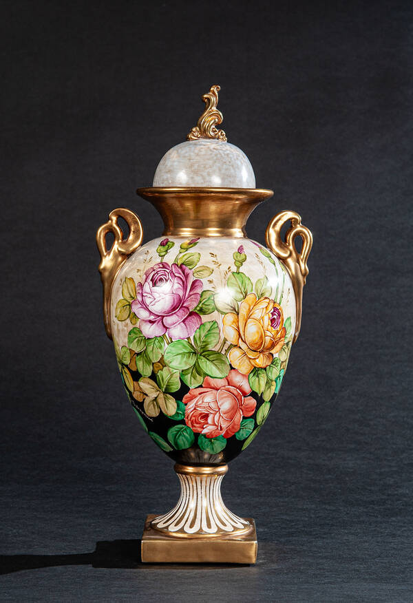 BT-1309-2A-DC Porcelain Urn