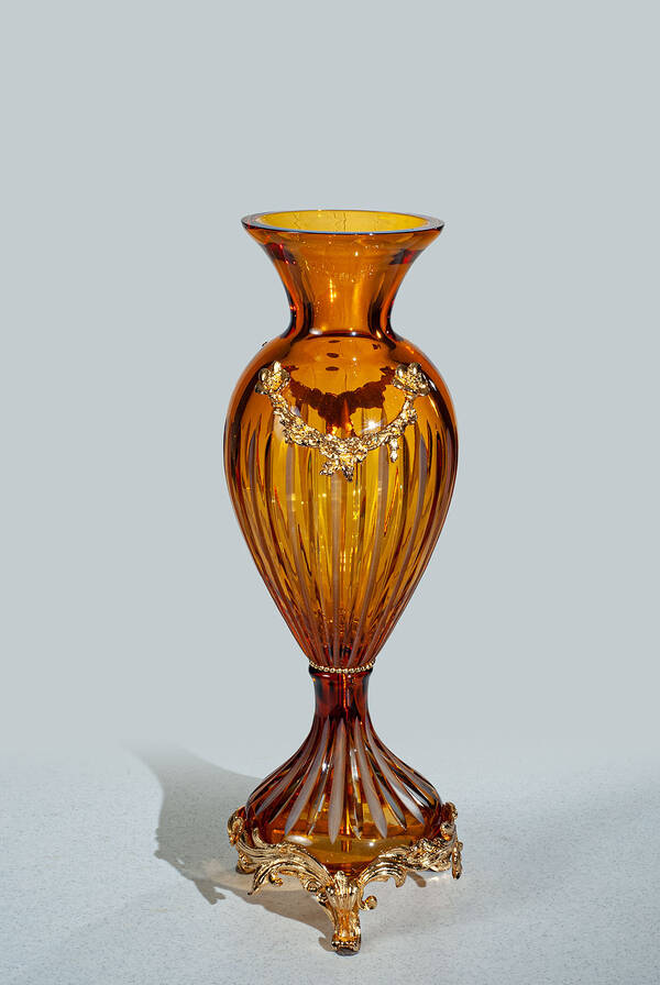 V-1284 Vase Amber Crystal