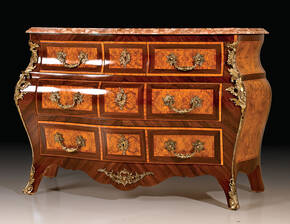 MN-108 Bombay Chest