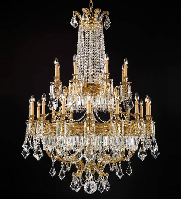 BL-220 Imperial Tiered Crystal Chandelier
