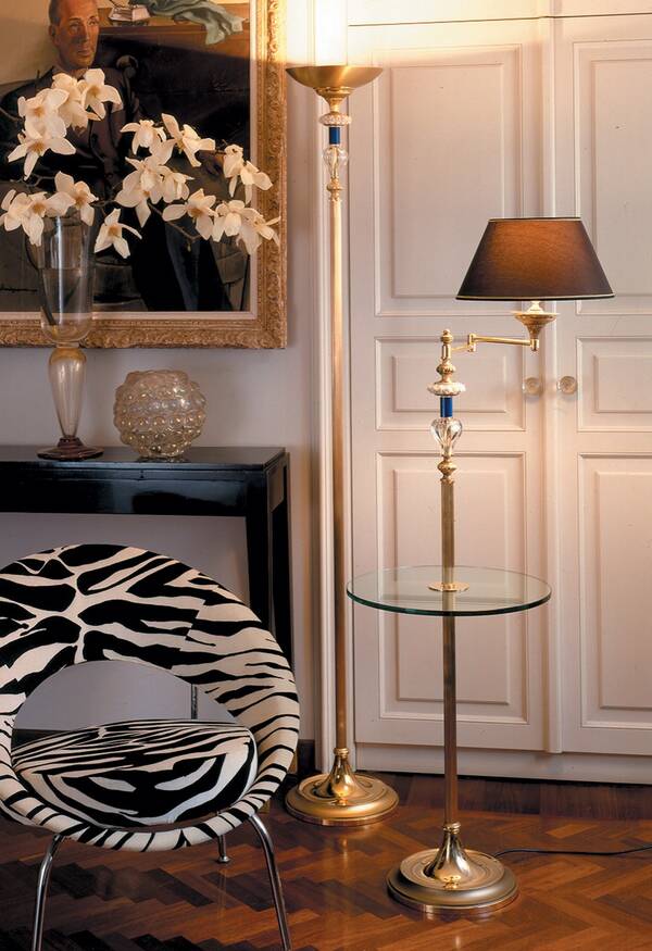 LD-FL-2405 Adjustable Floor Lamp With Glass Table