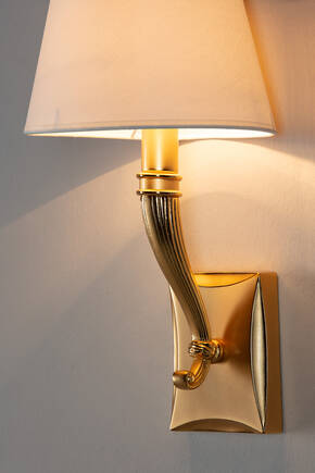 M-20304 Wall Sconce