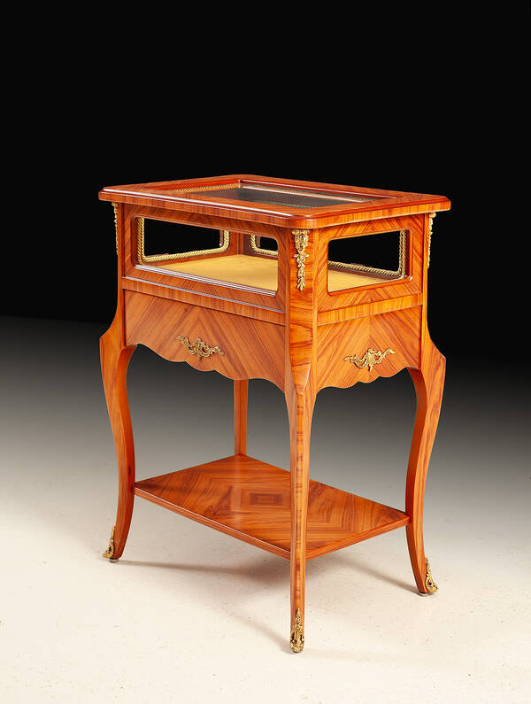 BN-150-B Louis XVI Curio Table