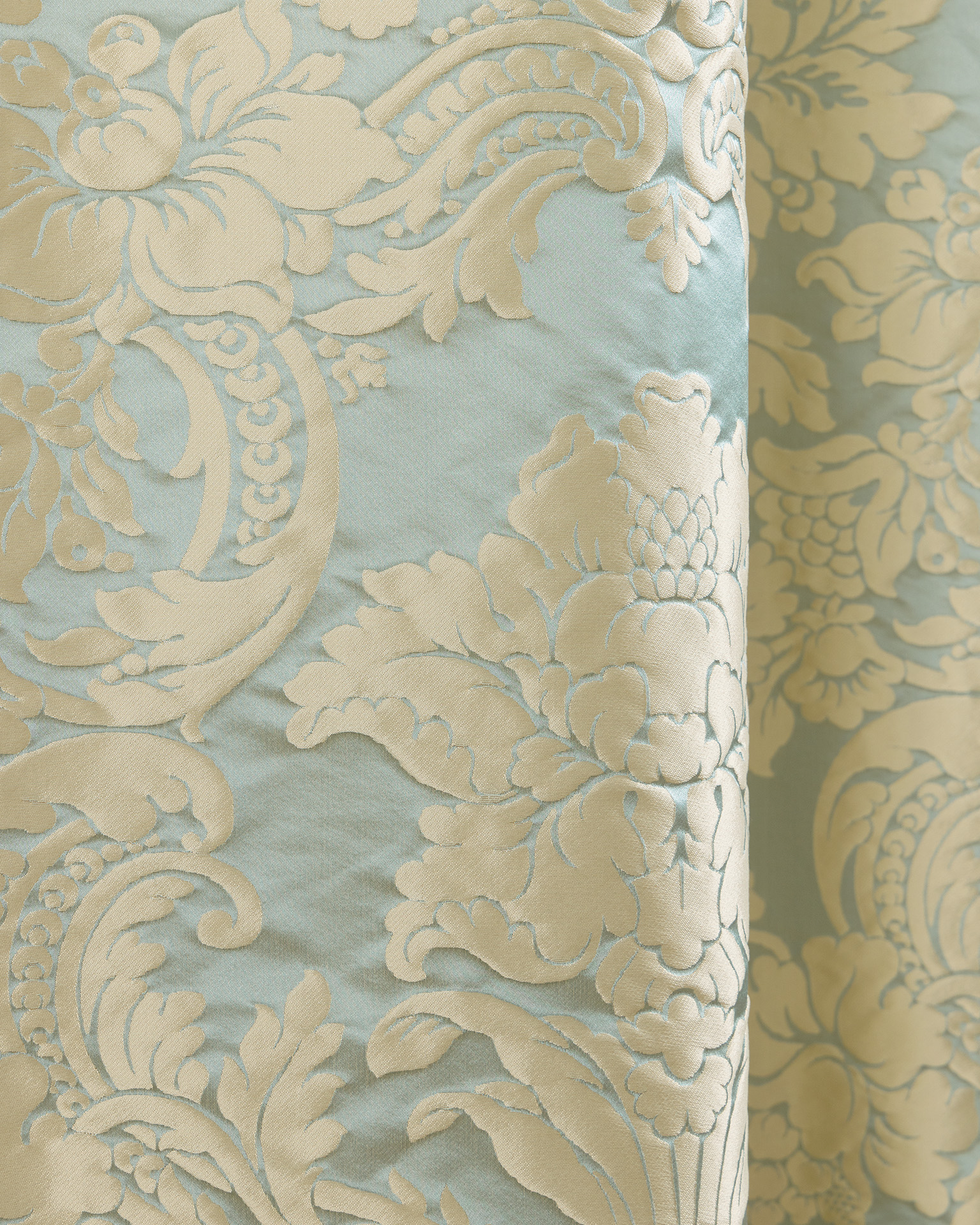Fabric FA02851 - CORA Series