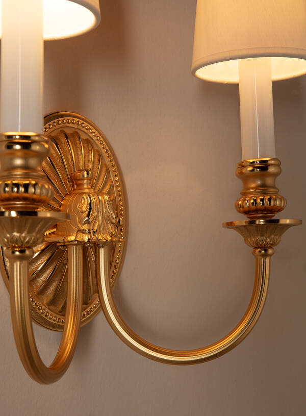 M-20301 Bronze Wall Sconce