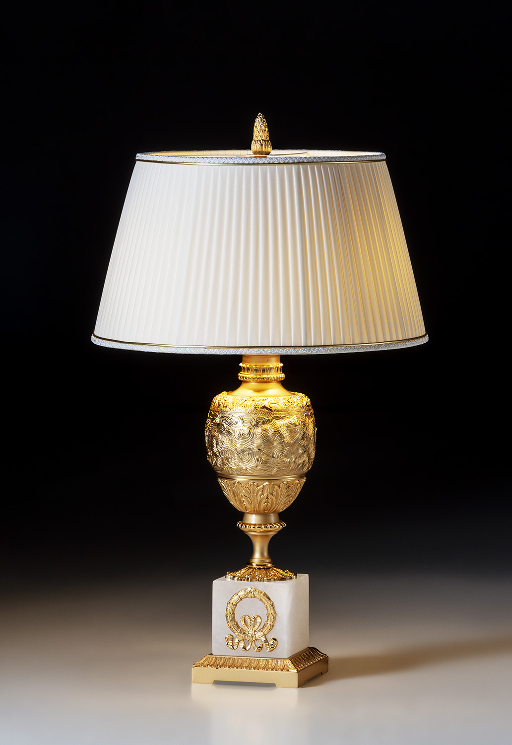 M-20314 Gilded Bronze Table Lamp - Image 3