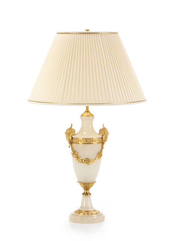 M-20315 Neoclassical Table Lamp