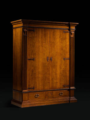 GV-693 Wardrobe