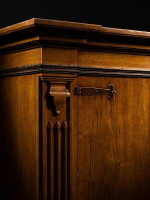 GV-693 Wardrobe - Image 2