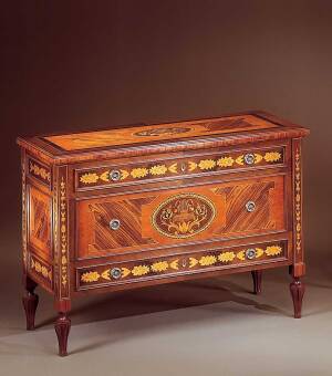 BN-98 Maggiolini Chest