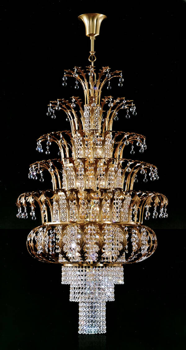 M-19860 Chandelier w/ Scholer Crystal