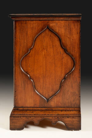 GV-685 Chest - Image 3