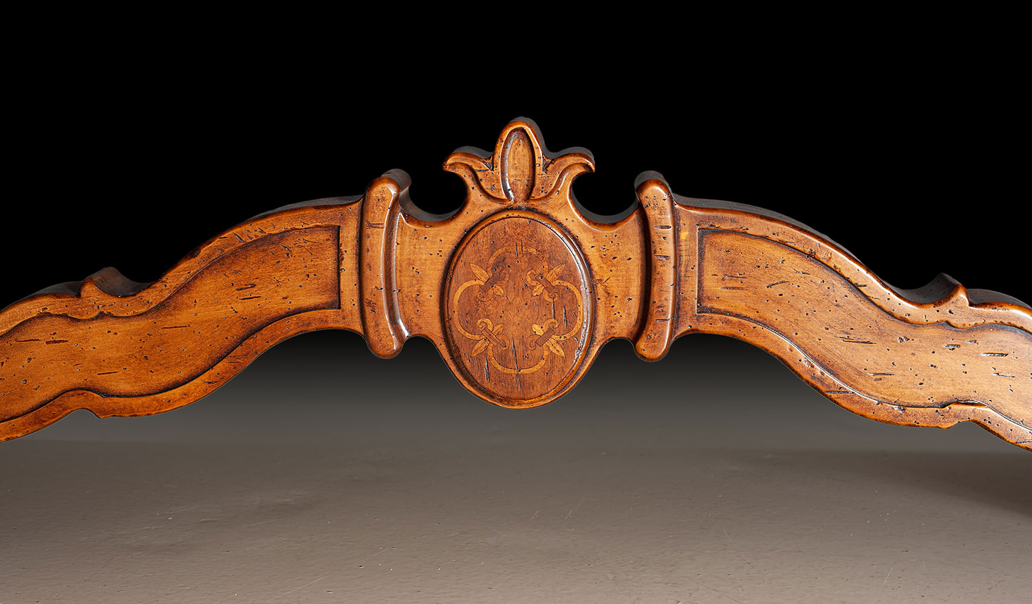 GV-821-D Dining Table - Image 3