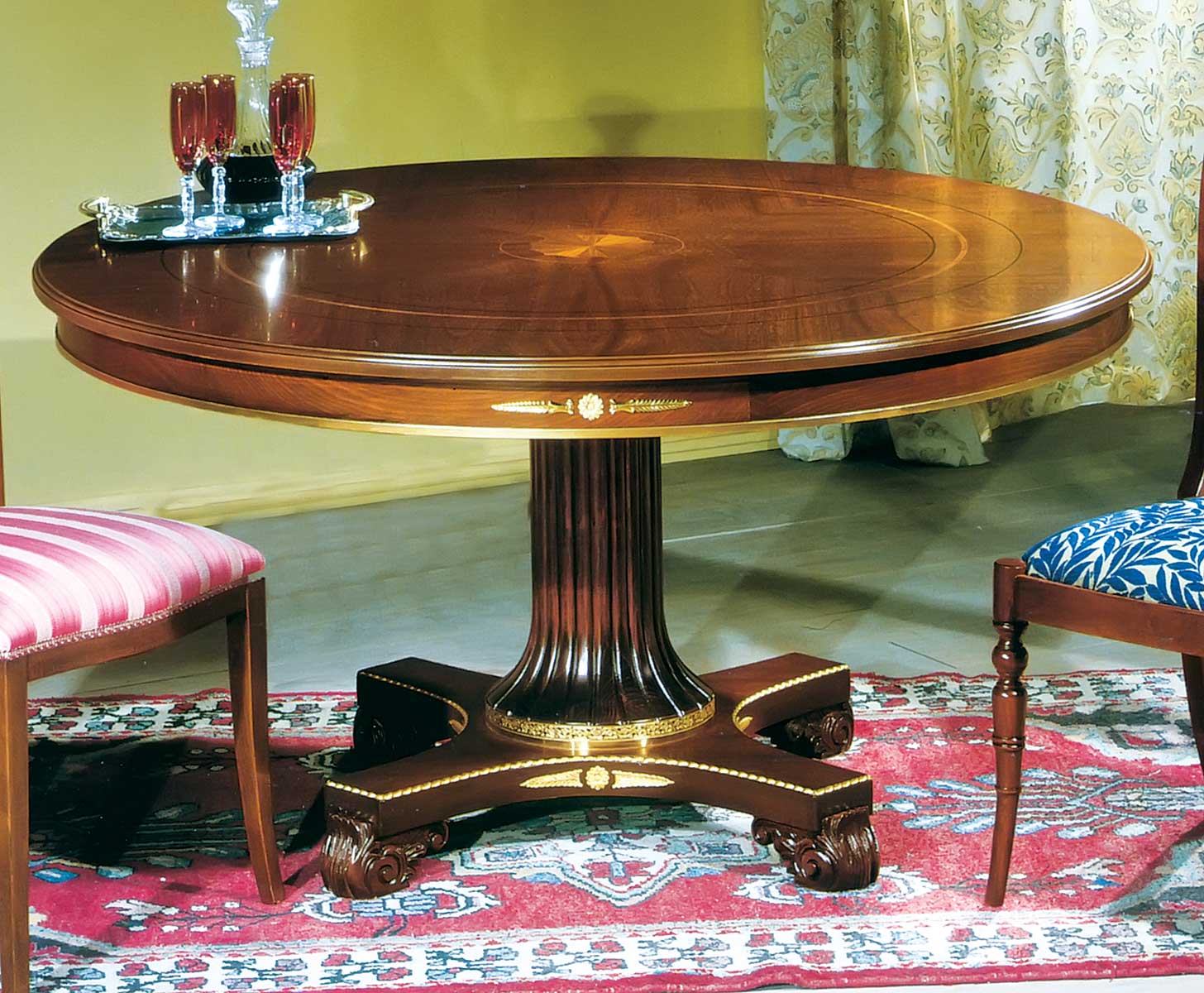 VG-1189 Round Table - Image 2