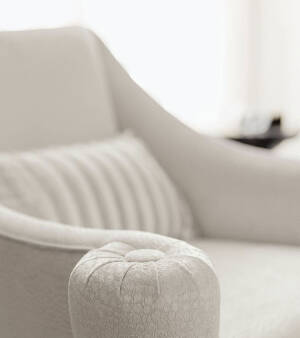 OP-813 Arm Chair - Image 3