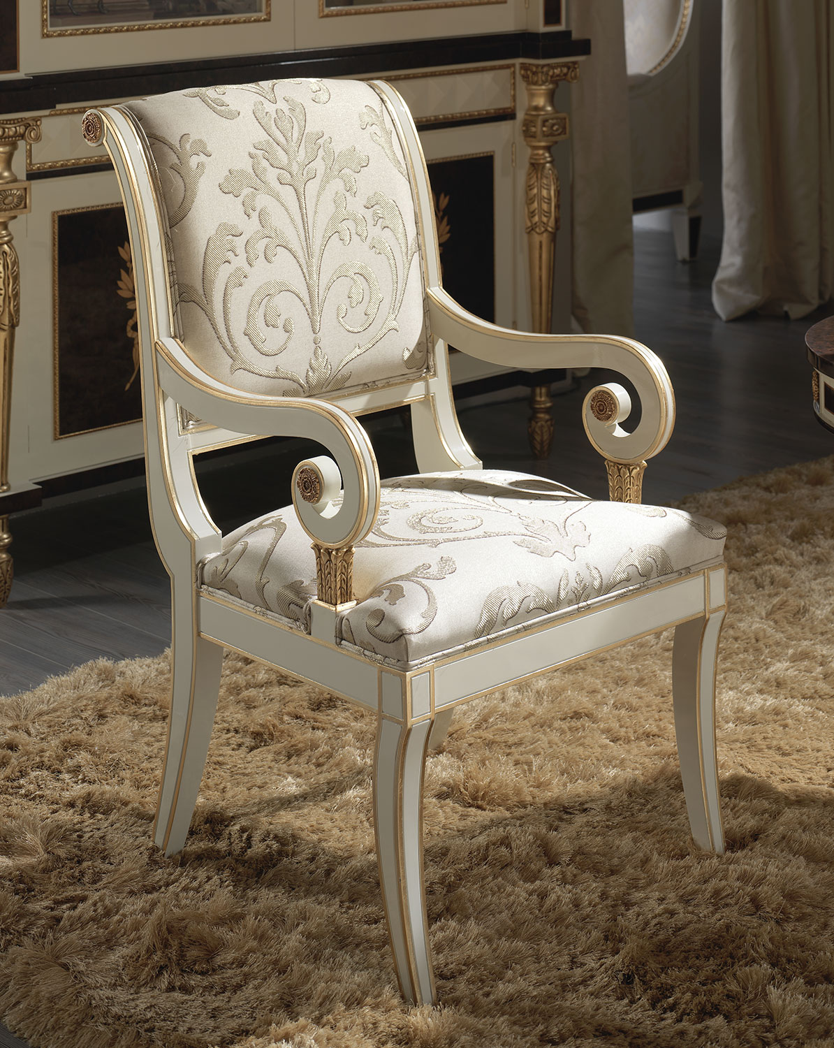 TM-8610-P Arm Chair - Image 1