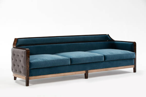 TM-8210 Sofa