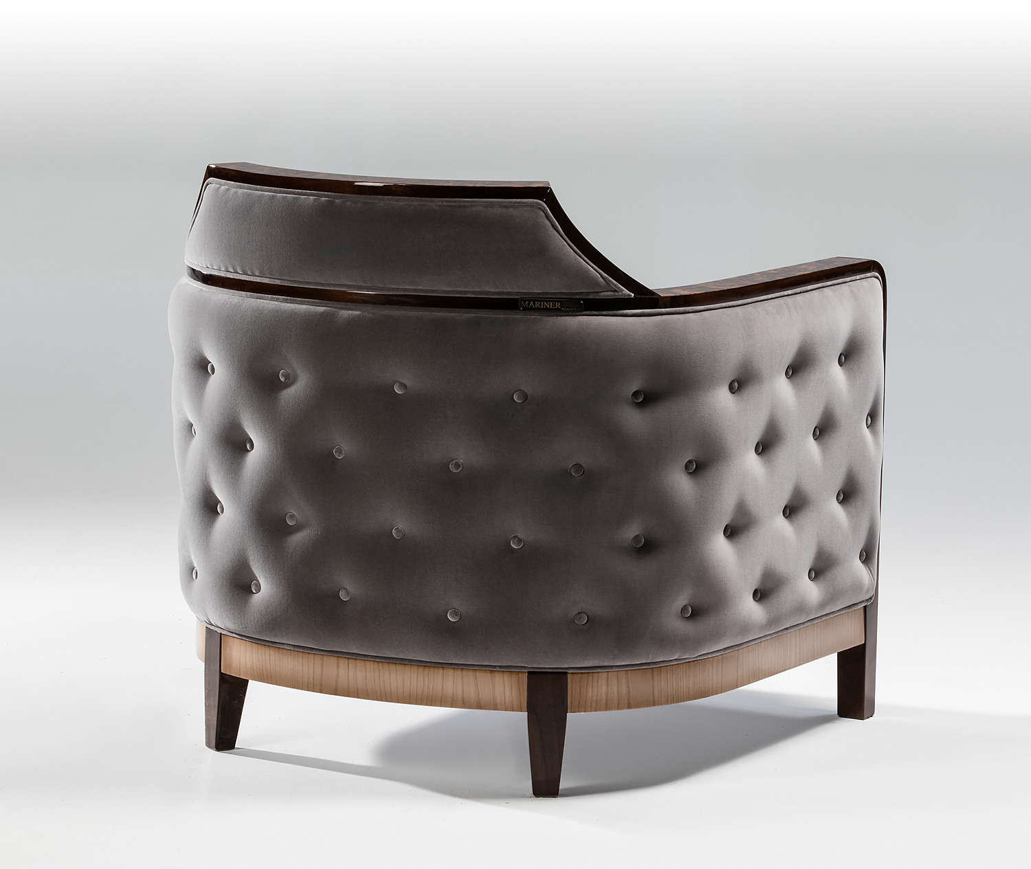 TM-8220 Armchair - Image 3