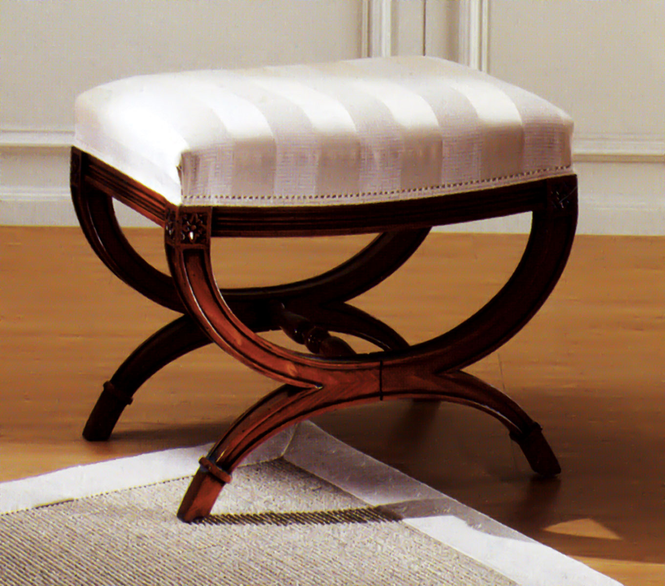 AC-304 Bench - Image 1