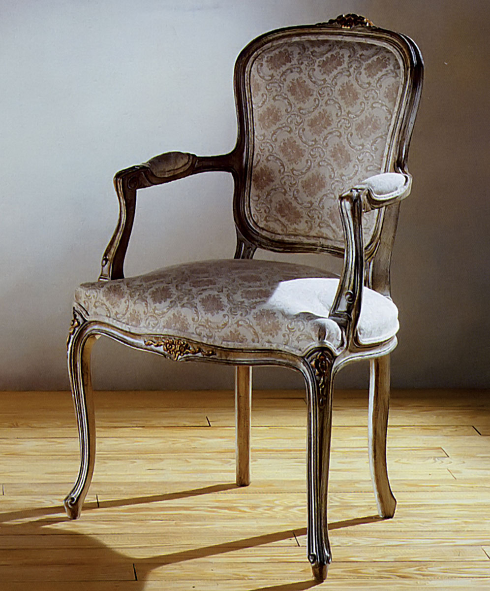 AC-651 Armchair - Image 1