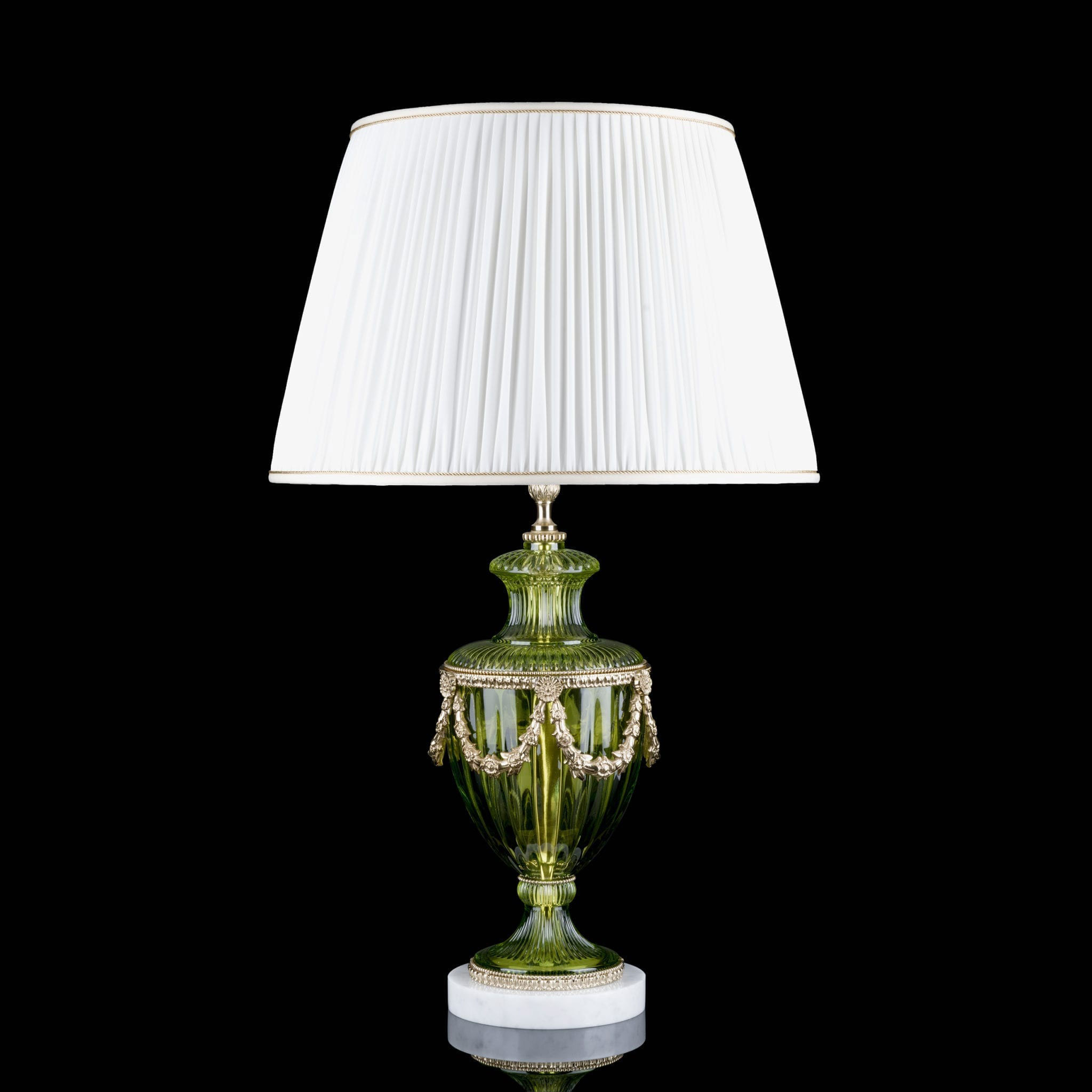 BL-624TL Cut Green Crystal Table Lamp - Image 1
