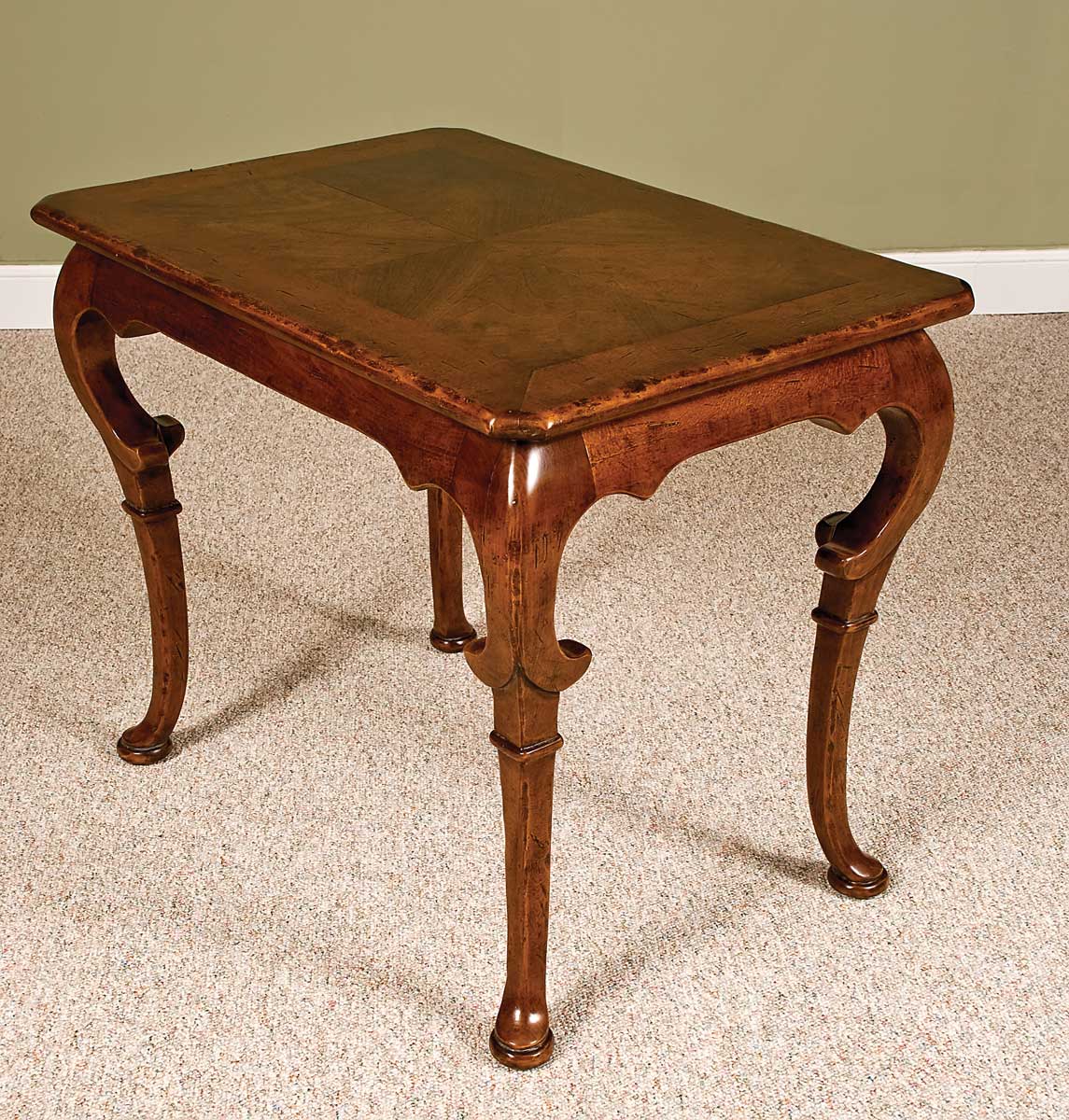 BIC-10 Wickham Tea Table - Image 1