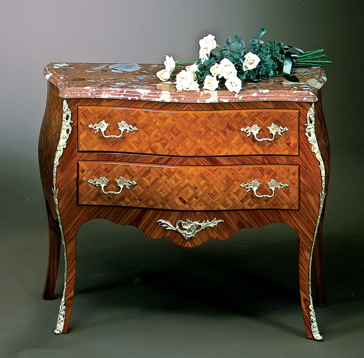 PL-39 Bombay Chest - Image 1