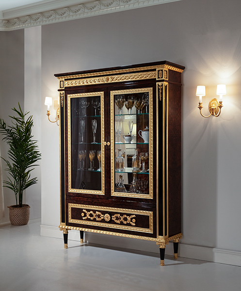 TM-8029 Neoclassical China Cabinet