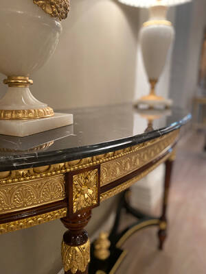 TM-810306-1 Console Table - Image 2