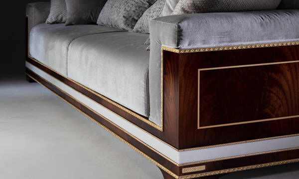 TM-81290 Sofa