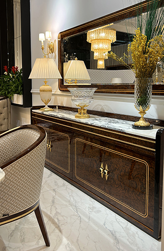 TM-81302 Sideboard