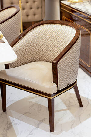 TM-81305 Arm Chair - Image 3