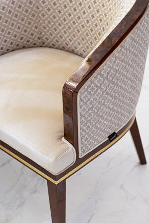 TM-81305 Arm Chair - Image 2