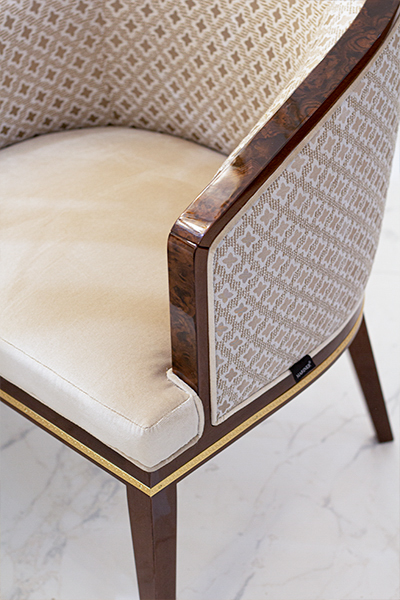 TM-81305 Arm Chair